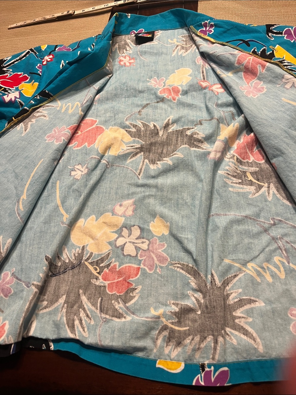 Vintage 1980’s Hobie Blue Tropical Floral Button-Down Shirt - Picture 6 of 7